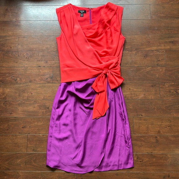 Suzi Chin Sleeveless Dress - Picture 2 of 6